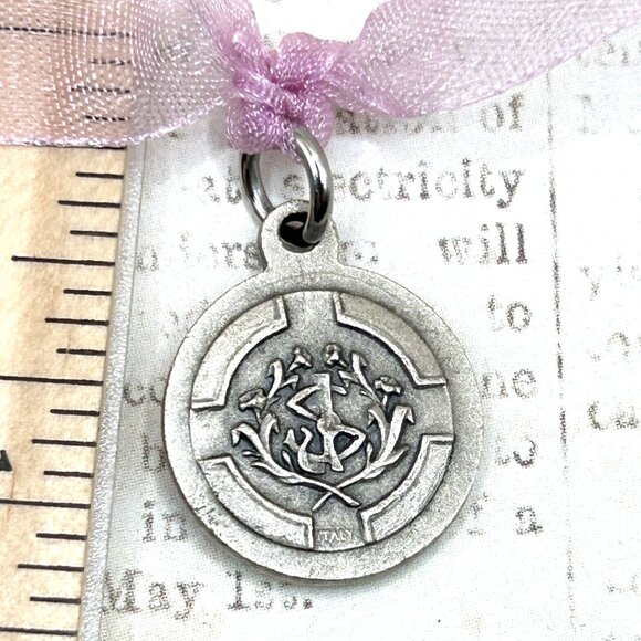 Vintage Sister Elisabeth Bergeron Silver Plated Catholic Religious Medal Pendant - Picture 7 of 9